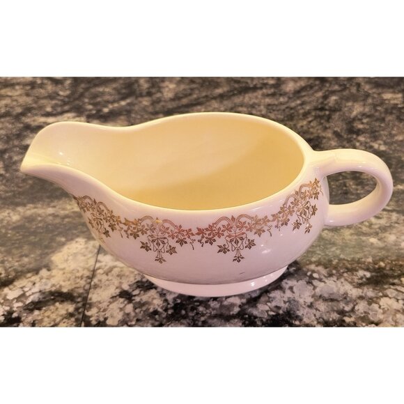 Vintage Royal Gold Crest Gravy Boat With Gold Vine Design - Picture 2 of 2